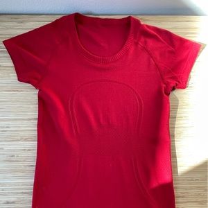 Lululemon swiftly tech shirt